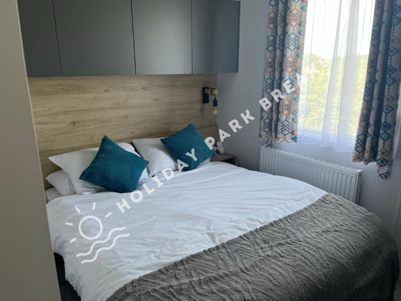 Sunset - A Relaxing Gold 3 Bed Holiday Home At Seal Bay Resort Чичестер Экстерьер фото